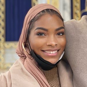 Meet your Posher, Aday